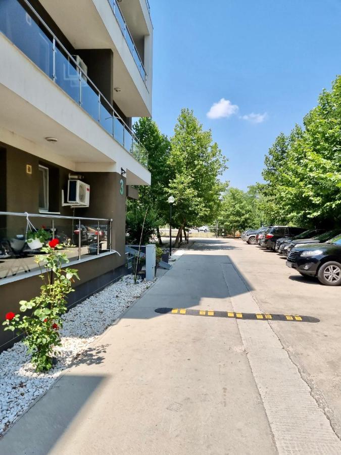 Close To Bucharest Airport & Therme-self Check-in Apartment